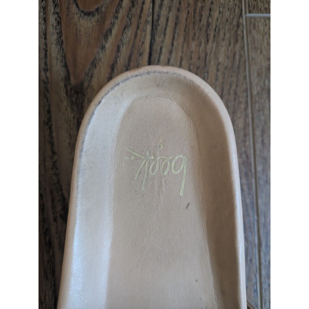 BEEK LADIES PELICAN PLATFORM METALLIC PLATINUM SLIDES 9 - Picture 4 of 8